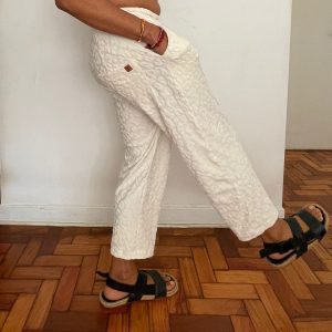 CALÇA CAIRO ONÇA ALBINA